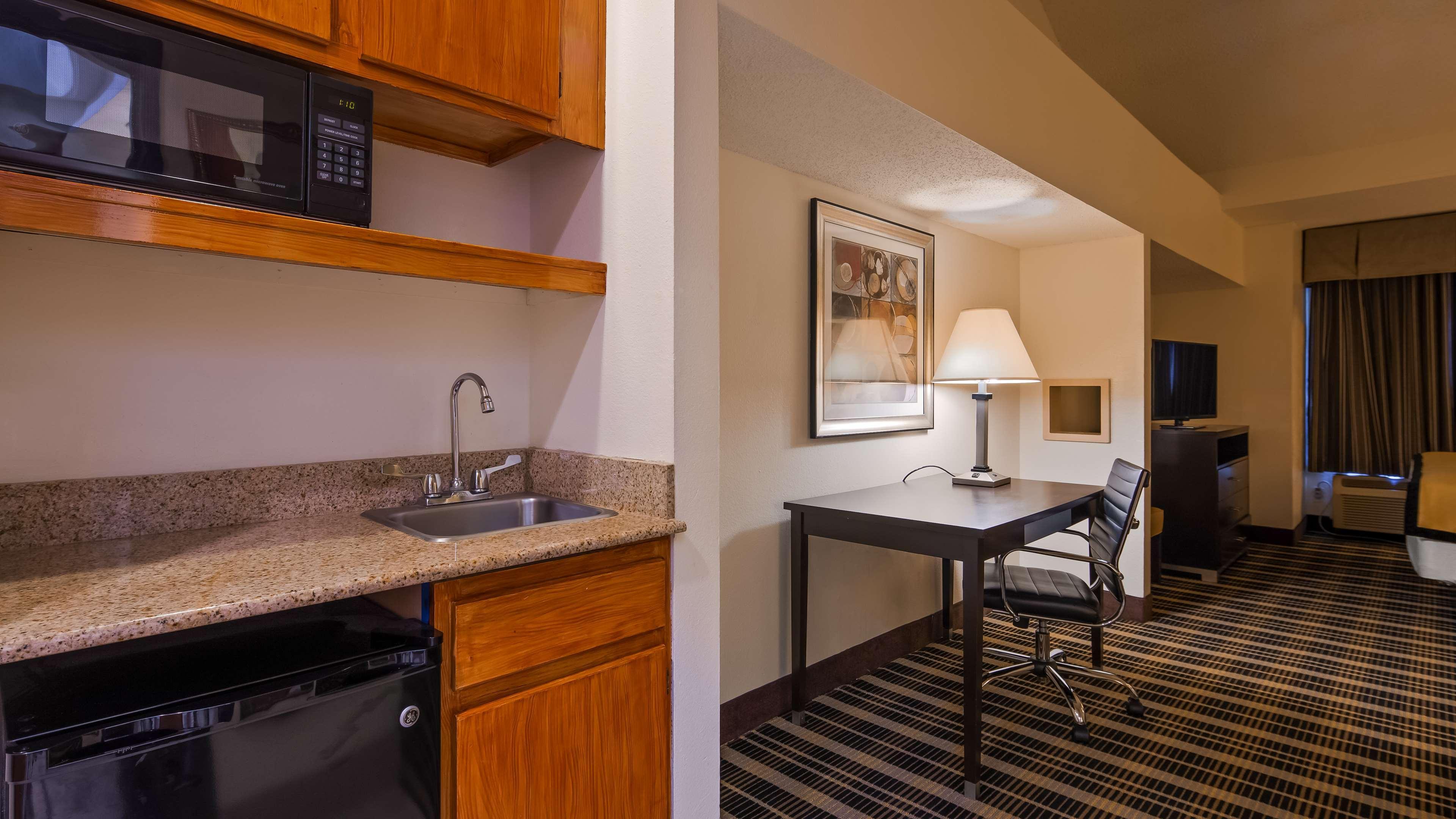 Best Western Plus Rockwall Inn & Suites Bagian luar foto