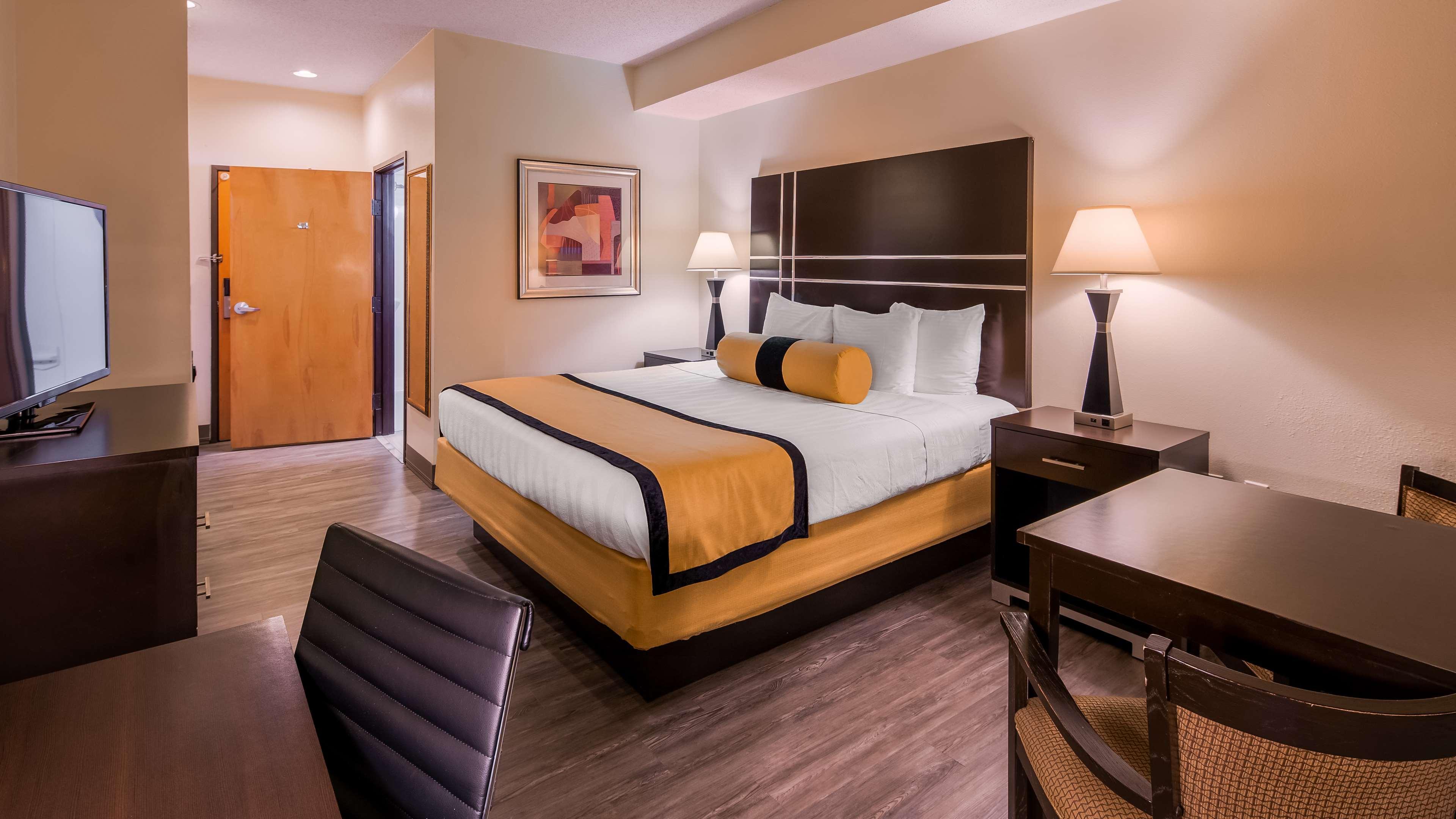 Best Western Plus Rockwall Inn & Suites Bagian luar foto