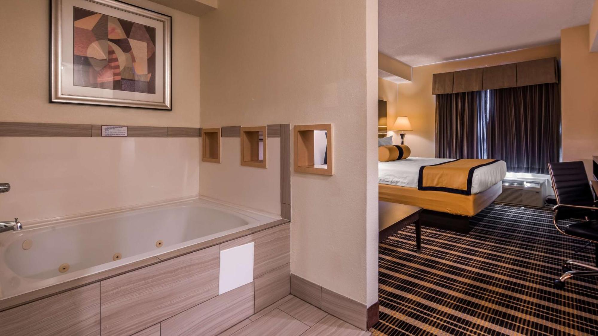 Best Western Plus Rockwall Inn & Suites Bagian luar foto