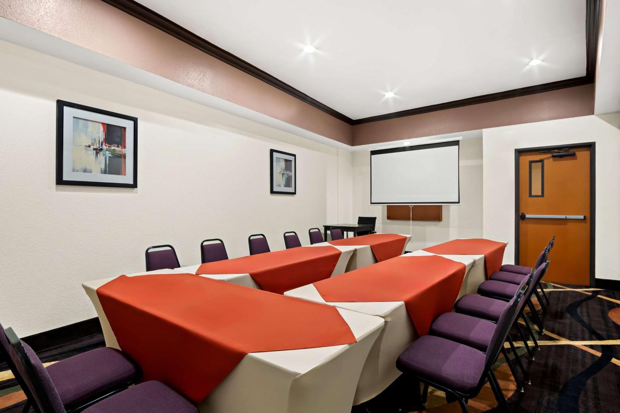 Best Western Plus Rockwall Inn & Suites Bagian luar foto